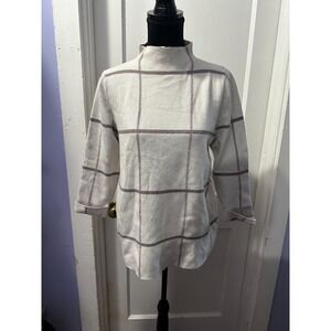 Tahari White with Mauve Striped Sweater in M